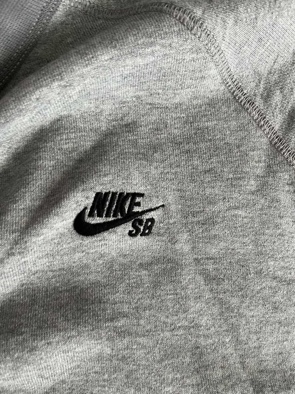 Nike Nike SB short sleeve sweater shirt - image 2