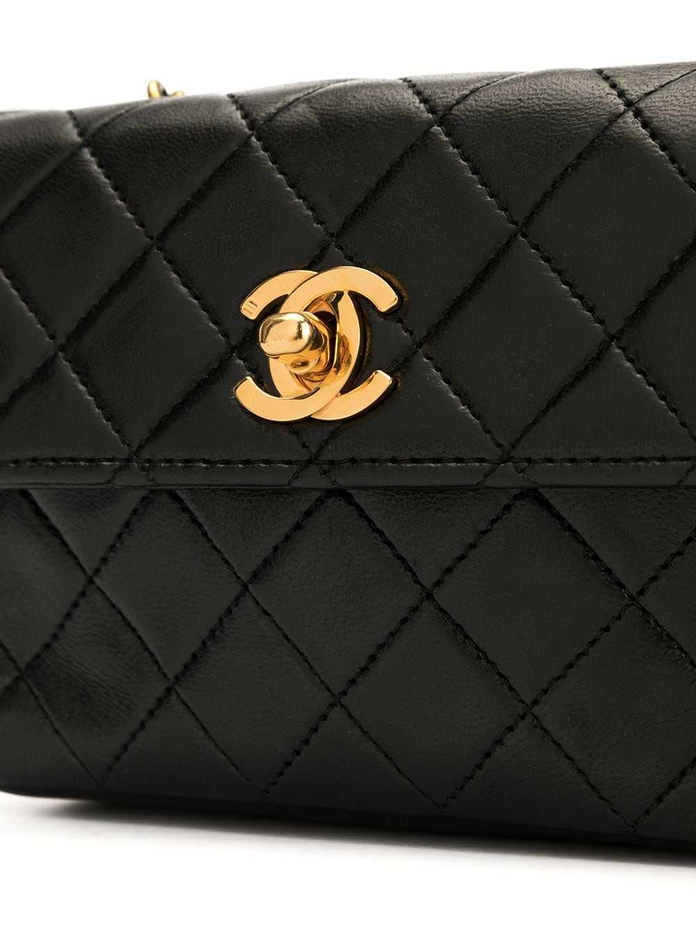 CHANEL Pre-Owned mini diamond quilted crossbody b… - image 4