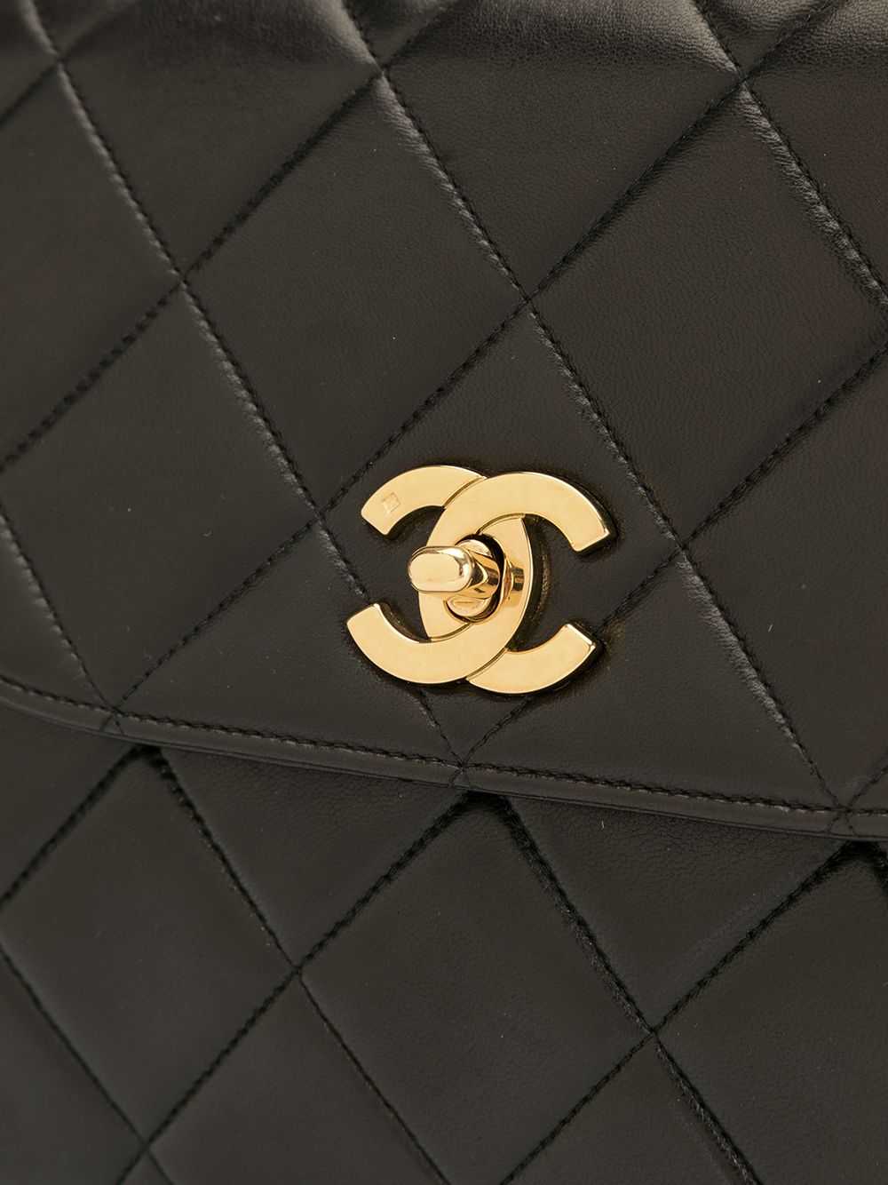 CHANEL Pre-Owned diamond quilted trapeze tote - B… - image 4