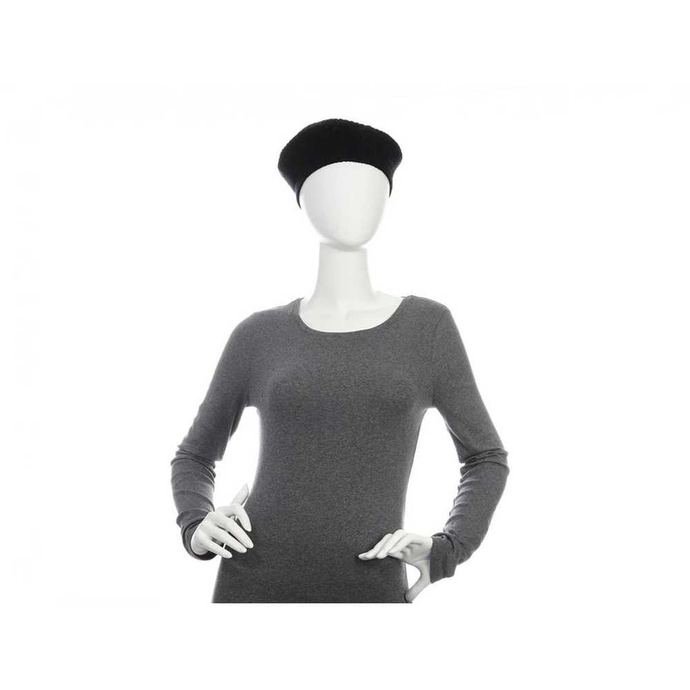 Chanel Cashmere beret - image 6