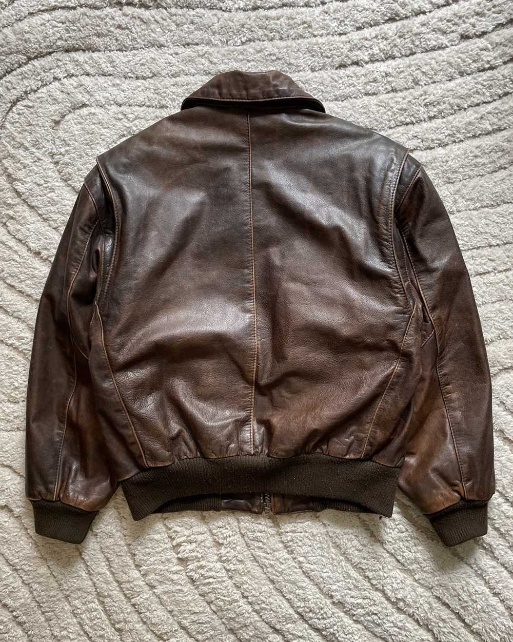 Hugo Boss 1990s Hugo Boss Leather Bomber Jacket (… - image 3