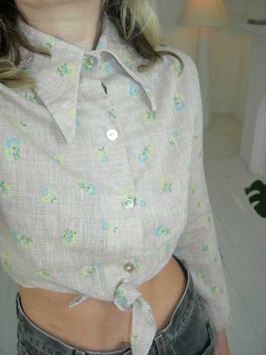 70’s Cotton Floral Dagger Collar Top