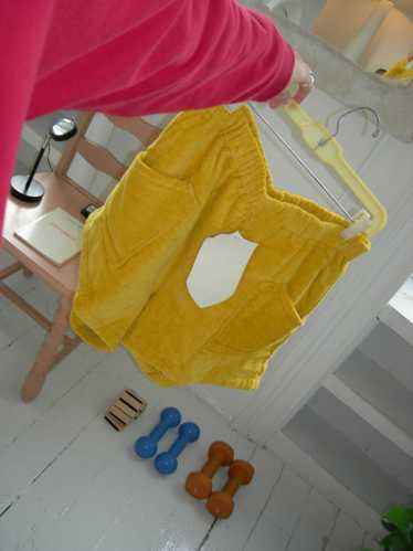 Deadstock 1970’s Terry Cloth Yellow Lounge Shorts 