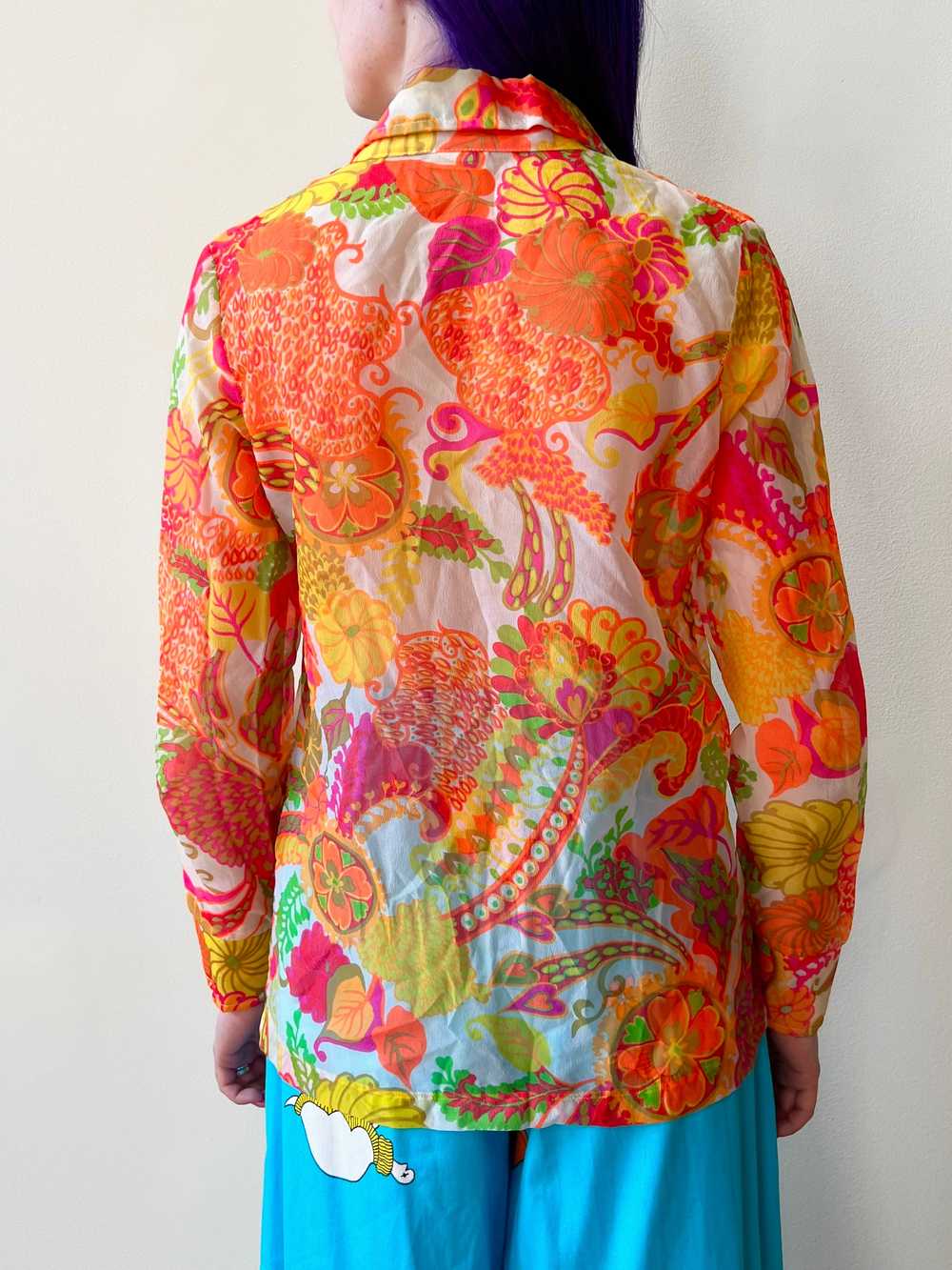70’s Sheer Crepe Psychedelic Neon Paisley Floral … - image 4