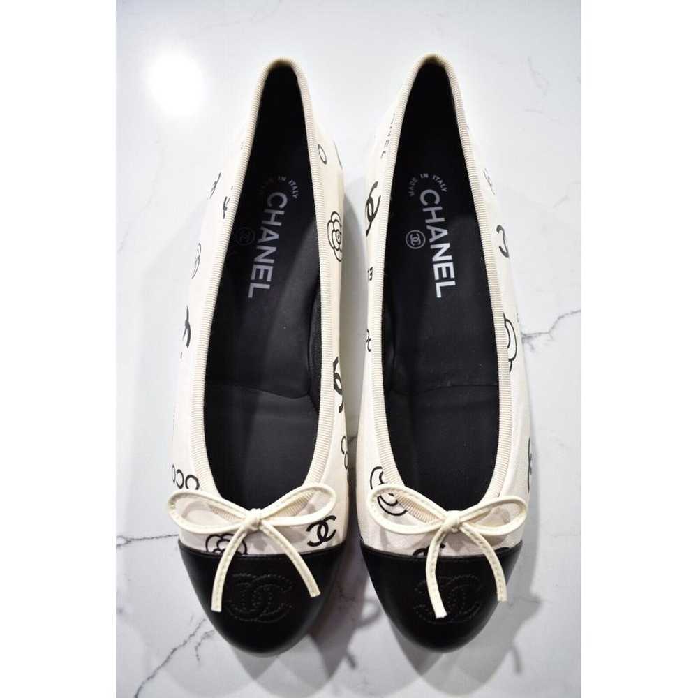 Chanel Leather ballet flats - image 11