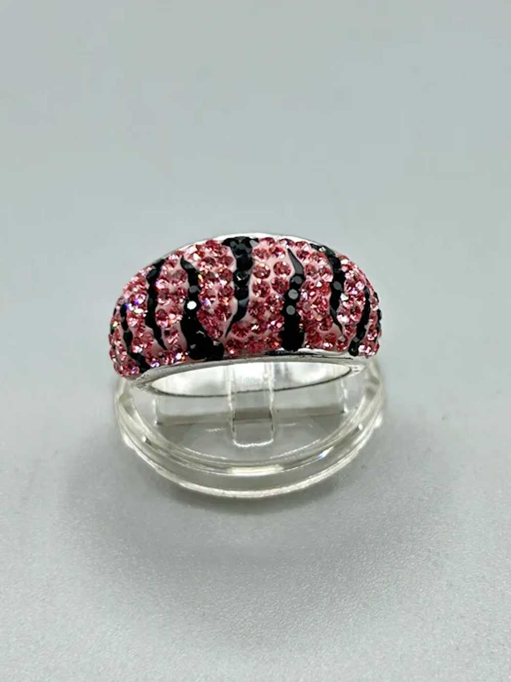 Black & Pink Crystals Animal Print Pattern Ring S… - image 2