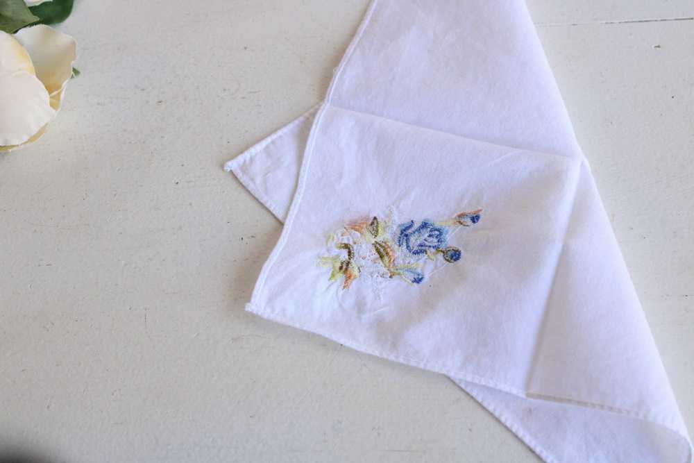 Vintage White Cotton With Blue Embroidered Roses … - image 8