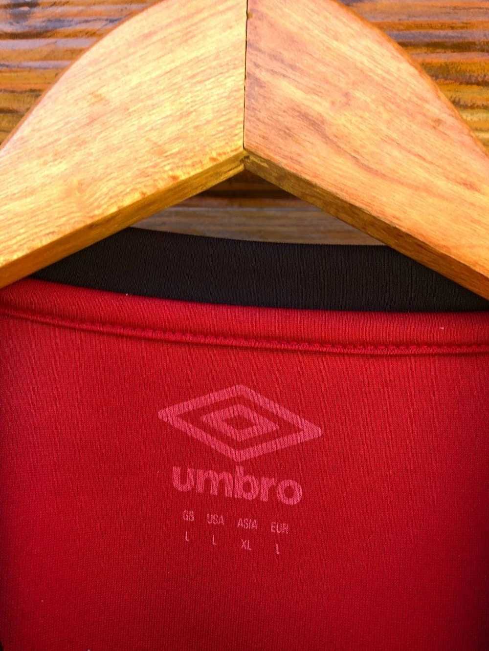Soccer Jersey × Umbro × Vintage Umbro AFC Bournem… - image 4