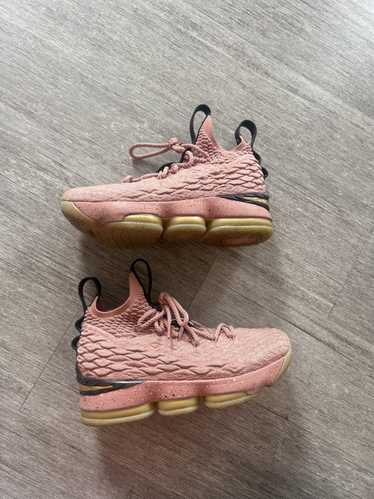 Nike lebron 15 rust pink on sale