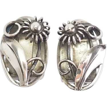 Rare modern vintage 830 silver flower clip on earr