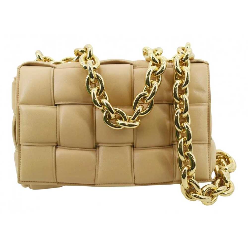 Bottega Veneta Chain Cassette leather crossbody b… - image 1