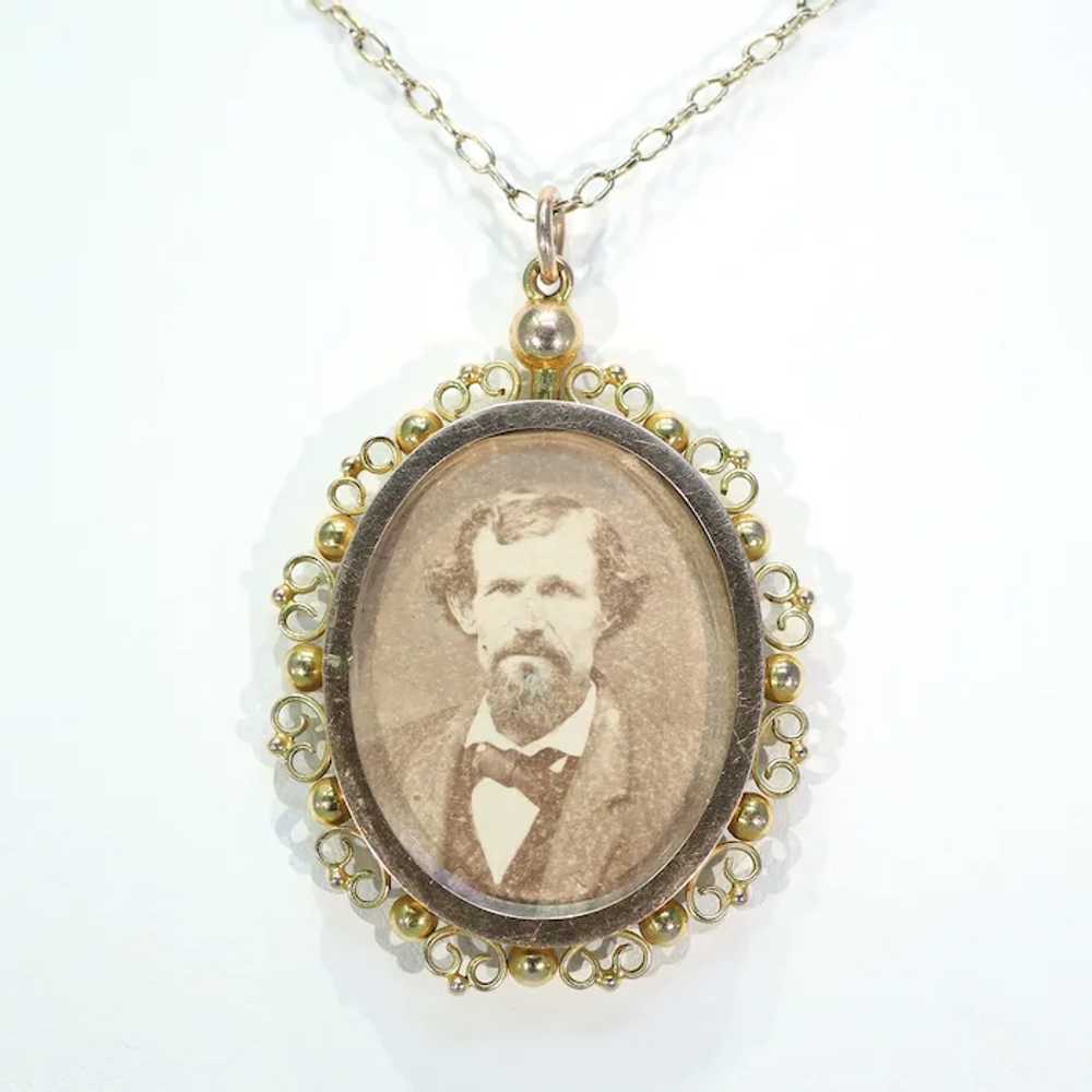 Lovely Antique Gold Frame Pendant Early Photo - image 5