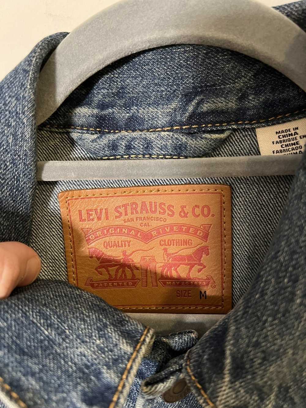 Levi's Levi’s Denim Jacket-Peace Sign Patch - image 2