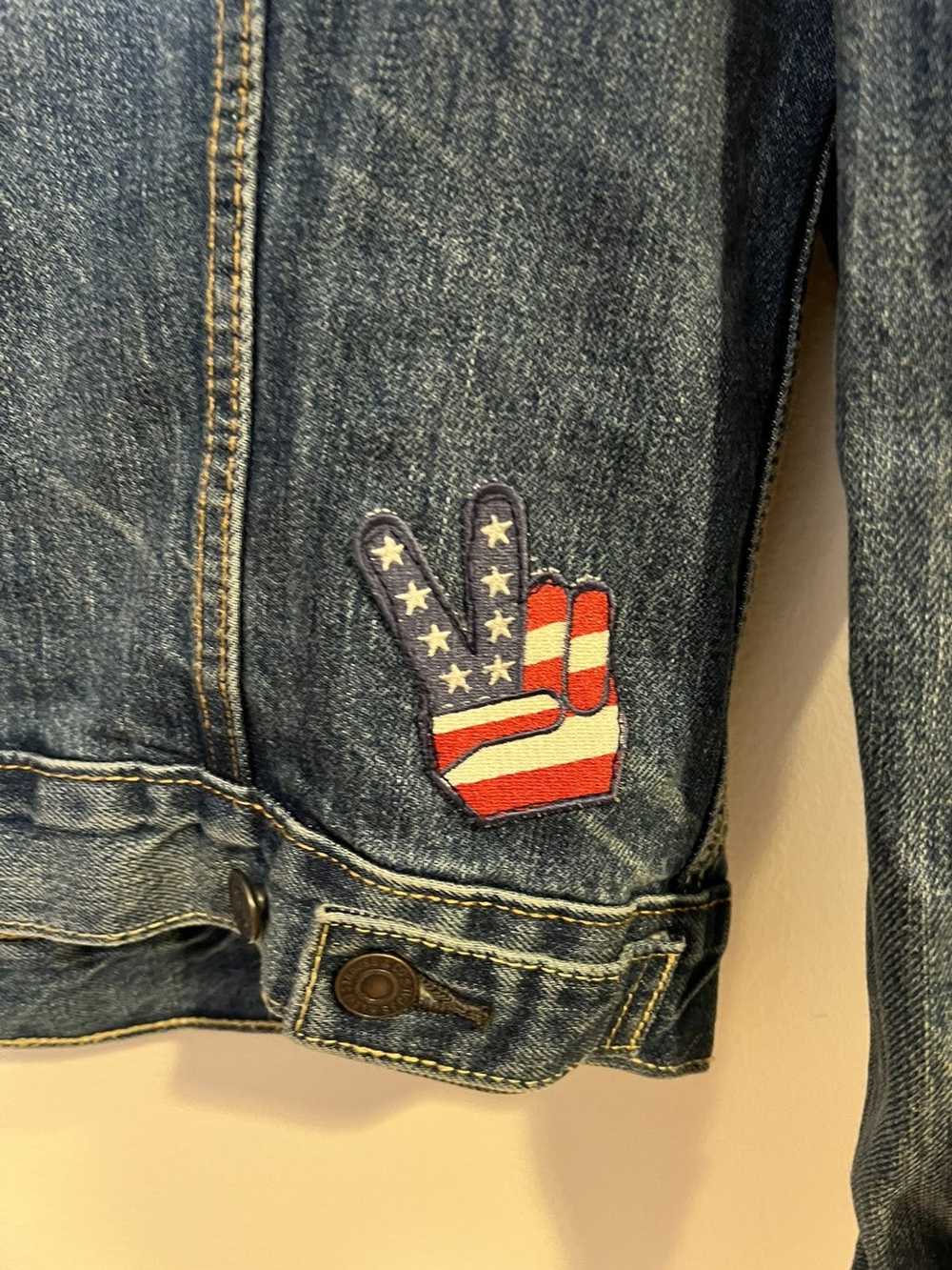 Levi's Levi’s Denim Jacket-Peace Sign Patch - image 4