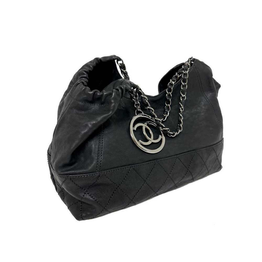 Chanel Coco Cabas leather handbag - image 4