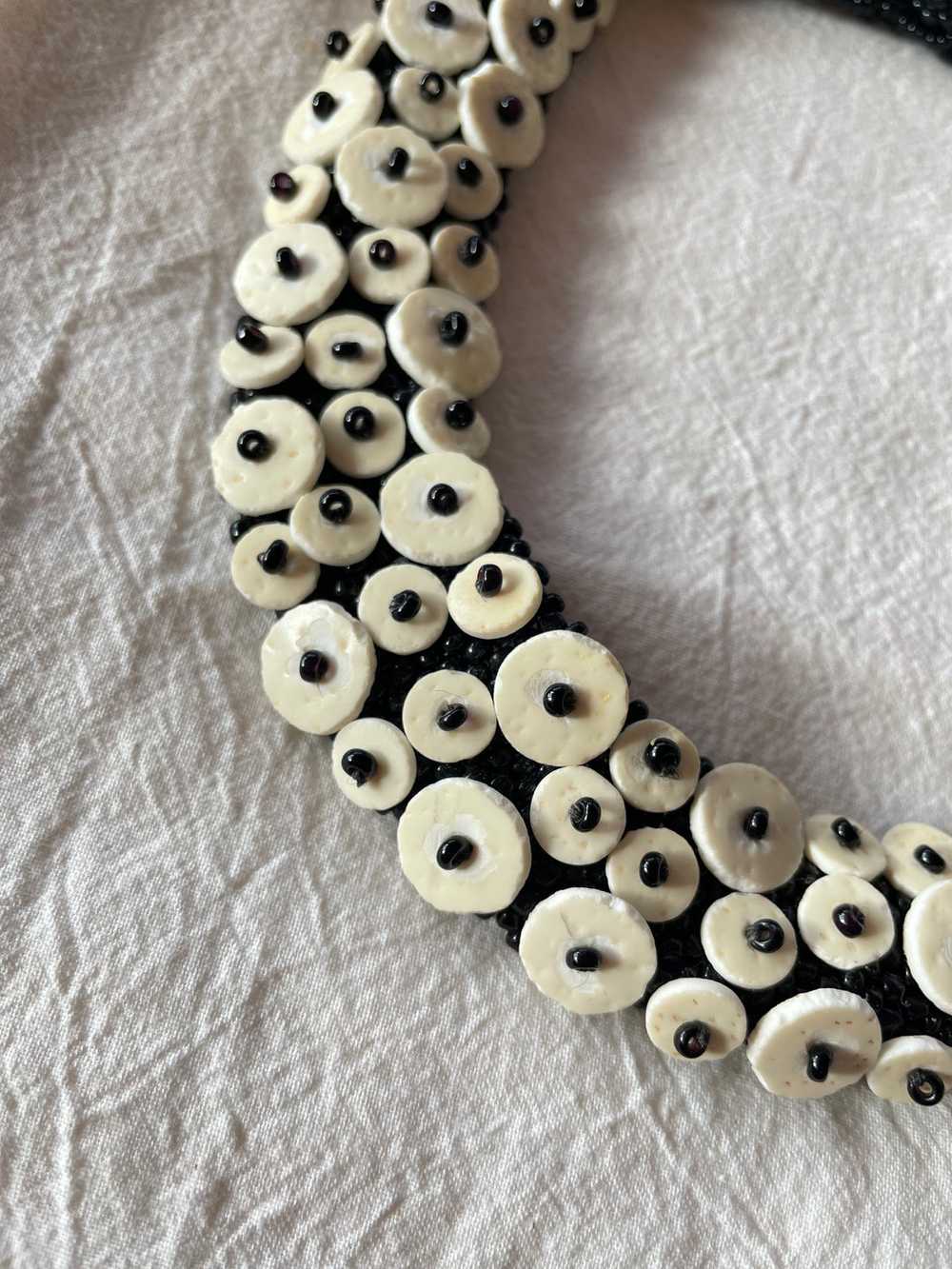 Vintage Beaded Collar with White Shells - image 4