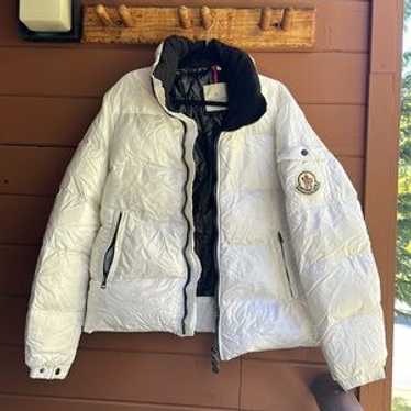 Moncler white puffer - Gem