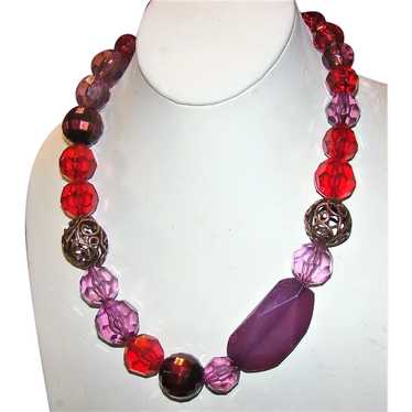 Oh My! Shades of purple, lavender, red Lucite bea… - image 1