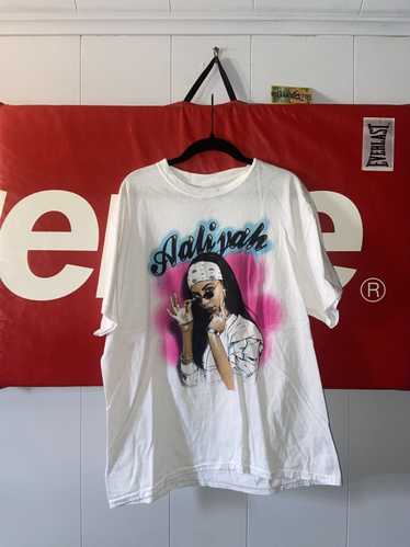 Band Tees × Tee × Vintage Vintage Aaliyah Airbrush