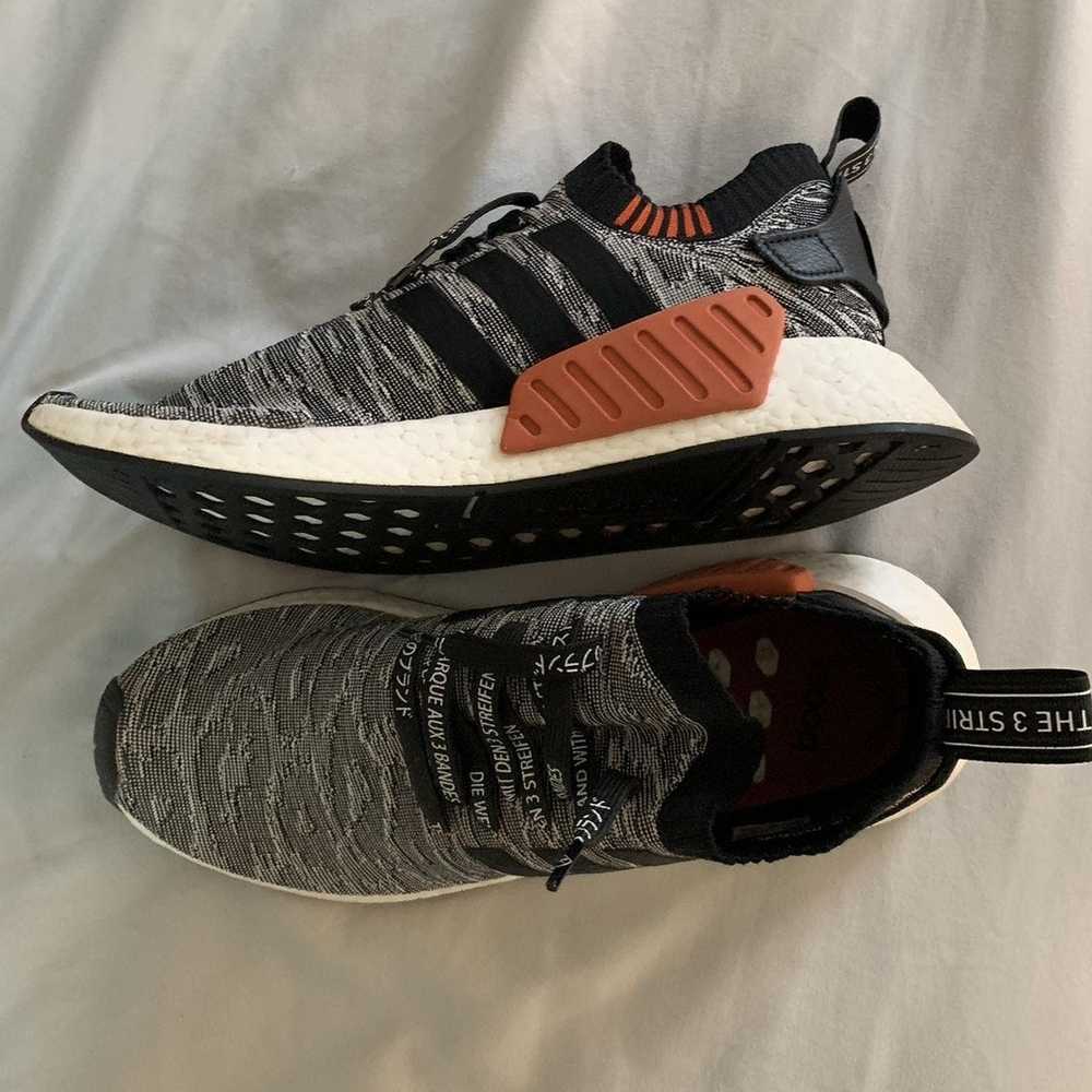 Adidas NMD R2 - image 3