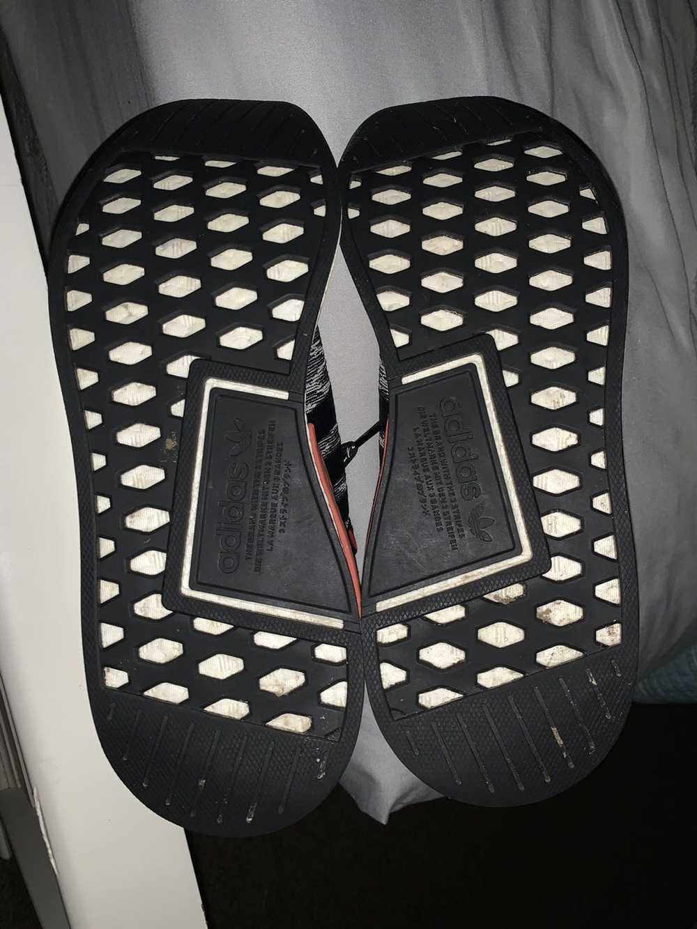 Adidas NMD R2 - image 5