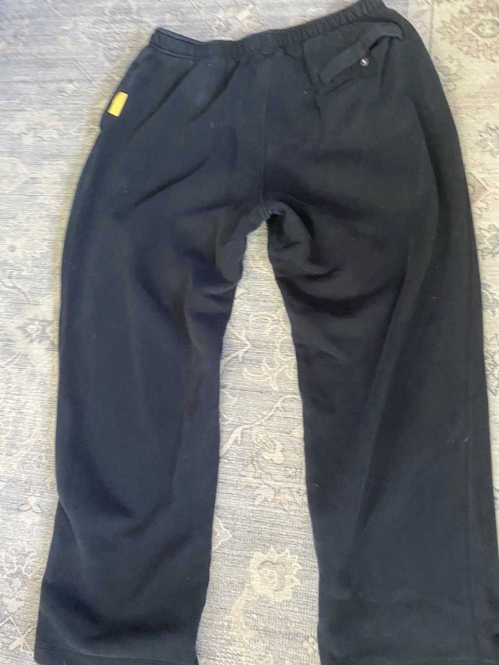 Nike × Streetwear Nike Sweatpants Navy and Yellow - image 2