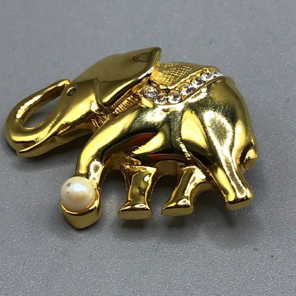 Elephant Pin Brooch Vintage Gold Tone Animal Pin … - image 4