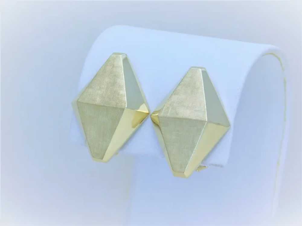 Retro 14k Gold Diamond Shaped Clip-On Earrings - image 3