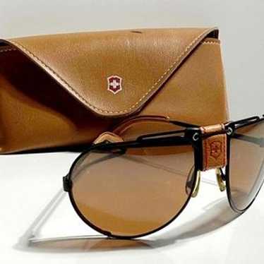 レア☆ビンテージスイスアーミーサングラス　SWISS ARMY 4000 Vintage swiss army sunglasses - Gem
