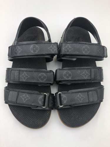 Louis Vuitton Monogram Sunny Thong Flat Sandals Size 9 US/39 EU