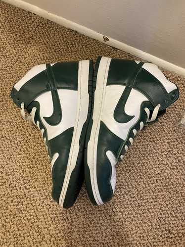 Nike Nike Spartan Green Dunks High Size 10.5