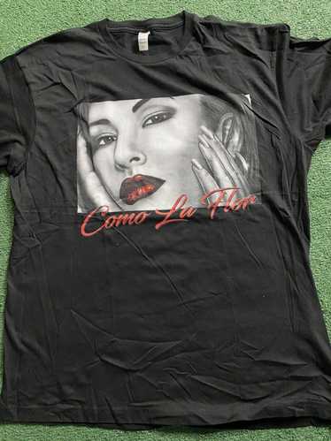 Streetwear Selena Como La Flor Tee Size XL Black L