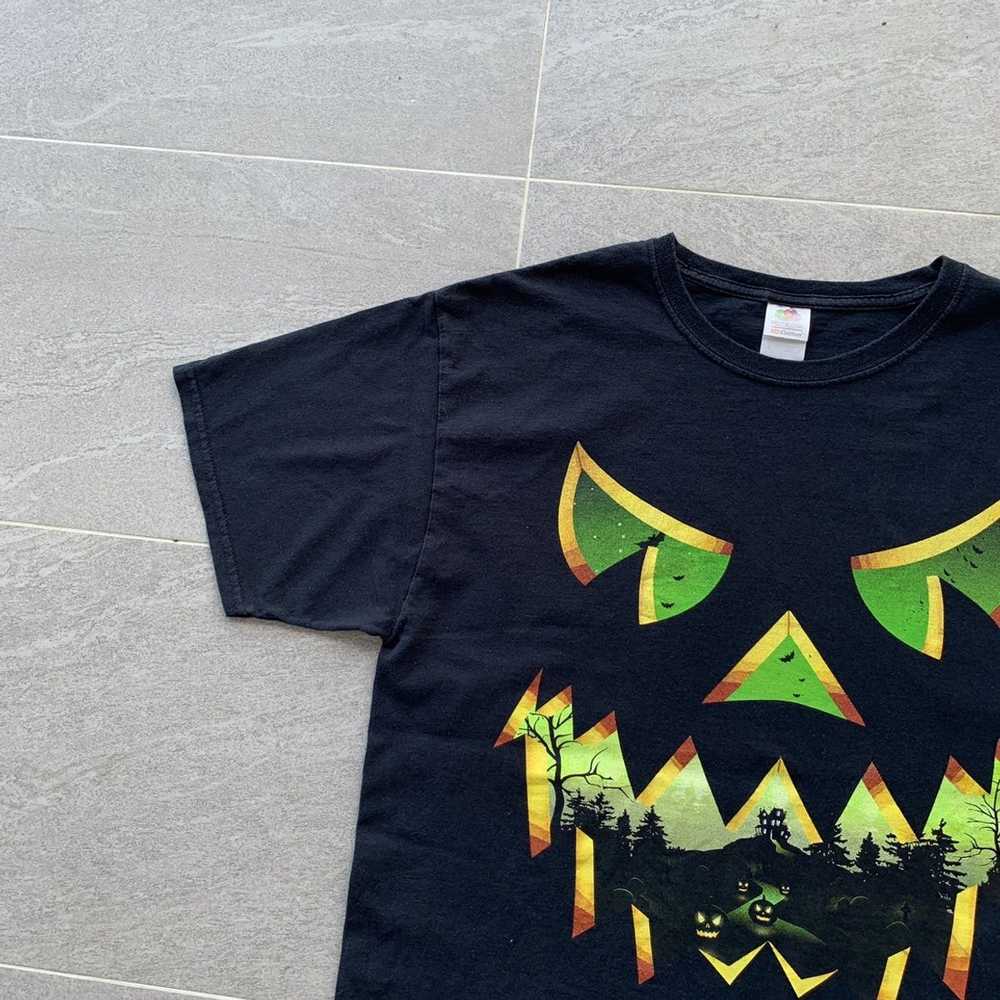 Fruit Of The Loom × Vintage HALLOWEEN PUMPKIN t s… - image 3