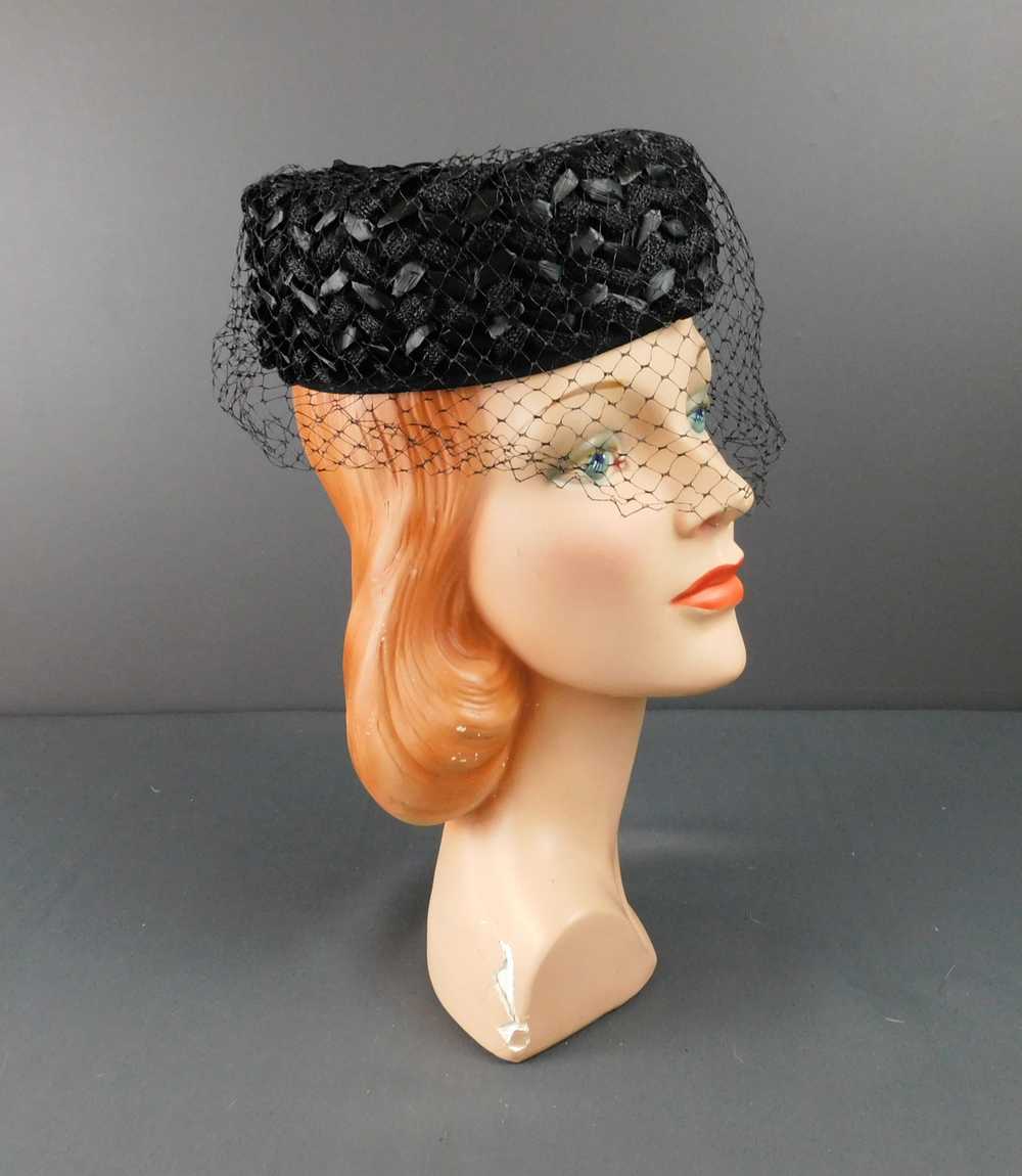 Vintage Black Straw Hat with Open Top and Netting… - image 2