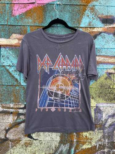 DEF LEPPARD PYROMANIA DESIGN T-SHIRT