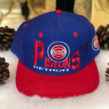 Vintage Deadstock NWOT NBA Detroit Pistons Snapbac