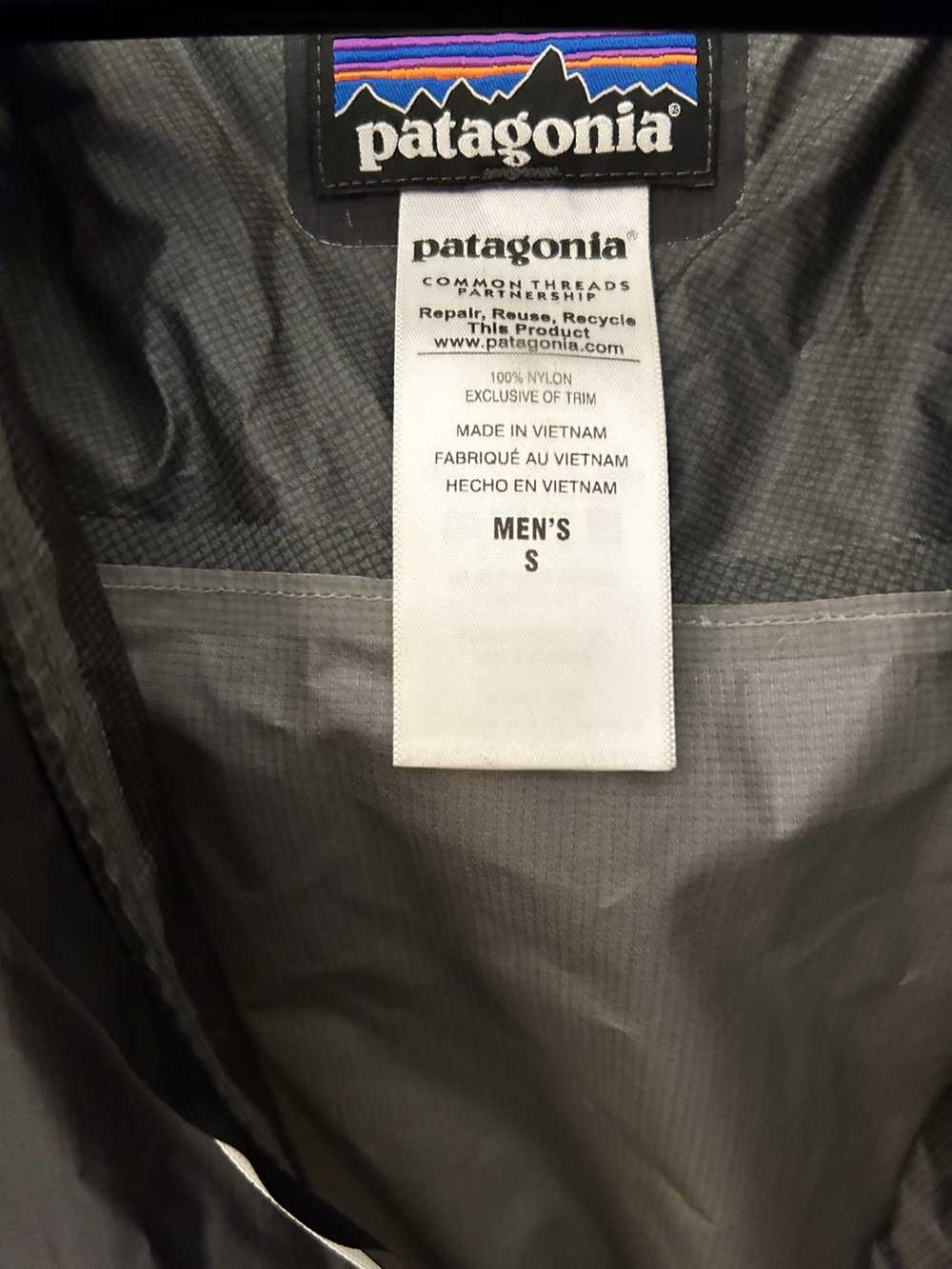 Patagonia patagonia windbreaker jacket - image 4