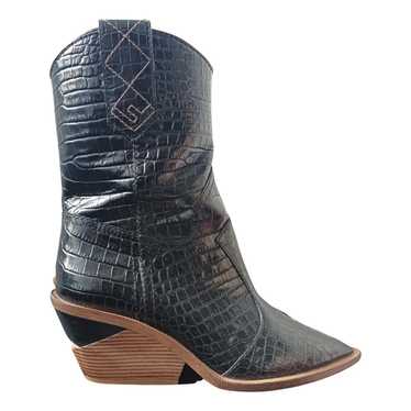 Fendi Cowboy patent leather cowboy boots - image 1
