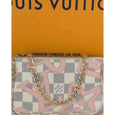Louis Vuitton Purse - image 1