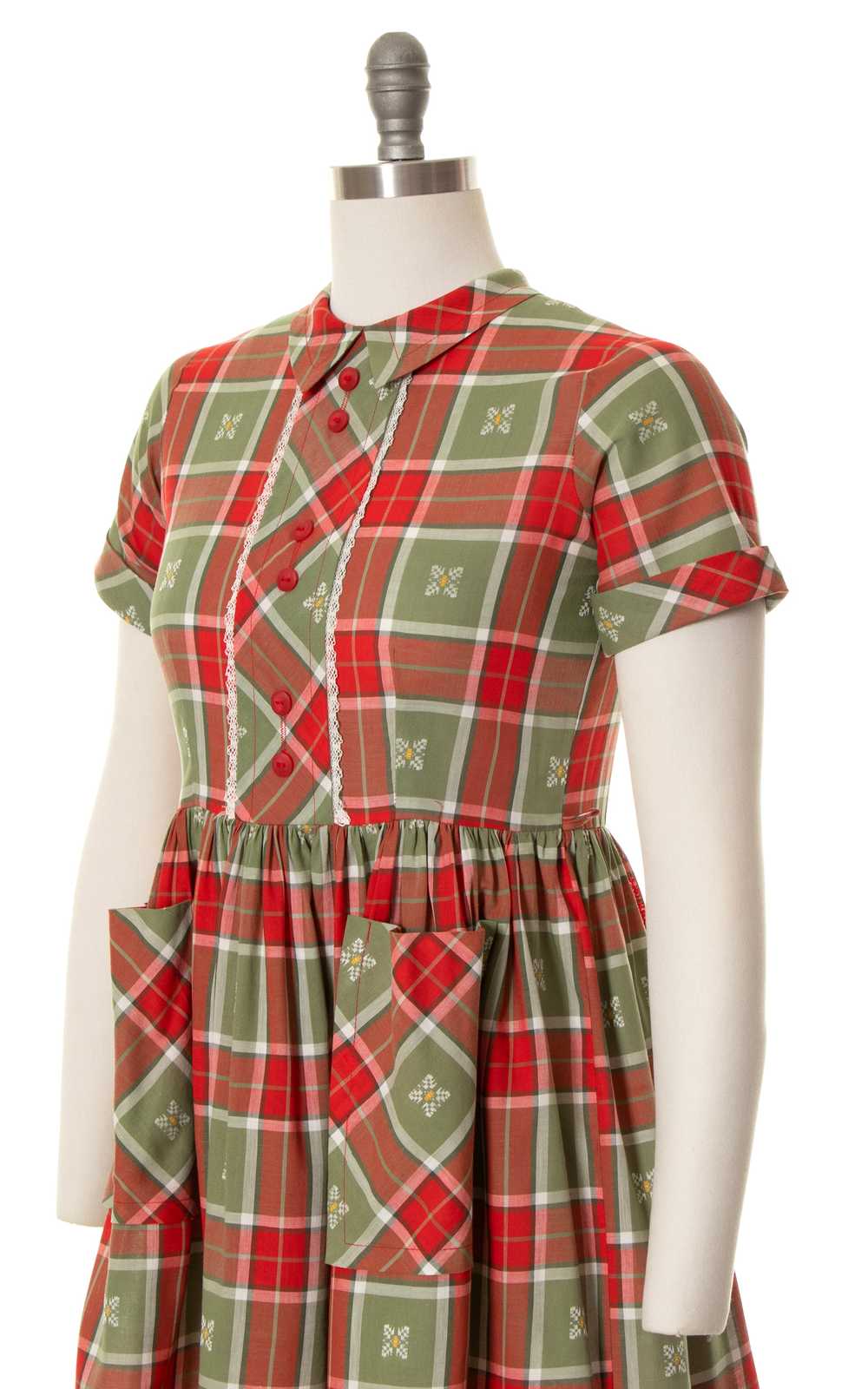 1950s Plaid Button Back Dress with Pockets | small - image 5