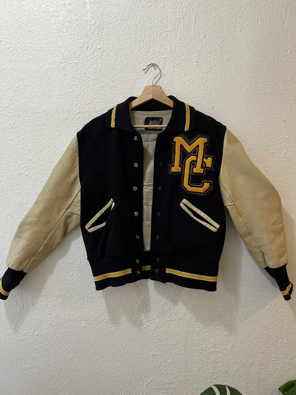 Vintage Vintage Mercedes Bens Varsity Jacket - image 2