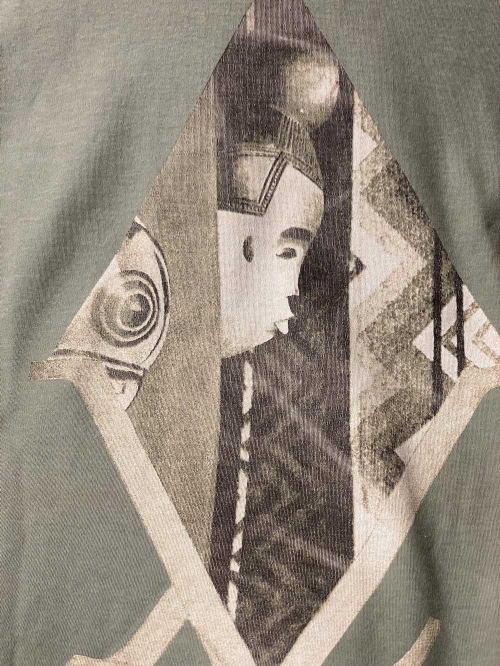 Louis Vuitton Diamond Address African Art T-Shirt - image 4