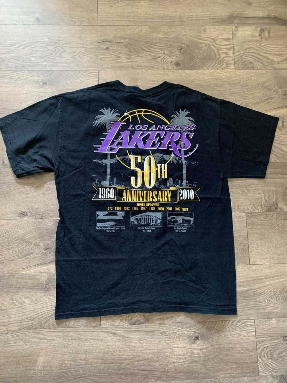 Gildan × Lakers × Vintage Los Angeles Lakers NBA … - image 4