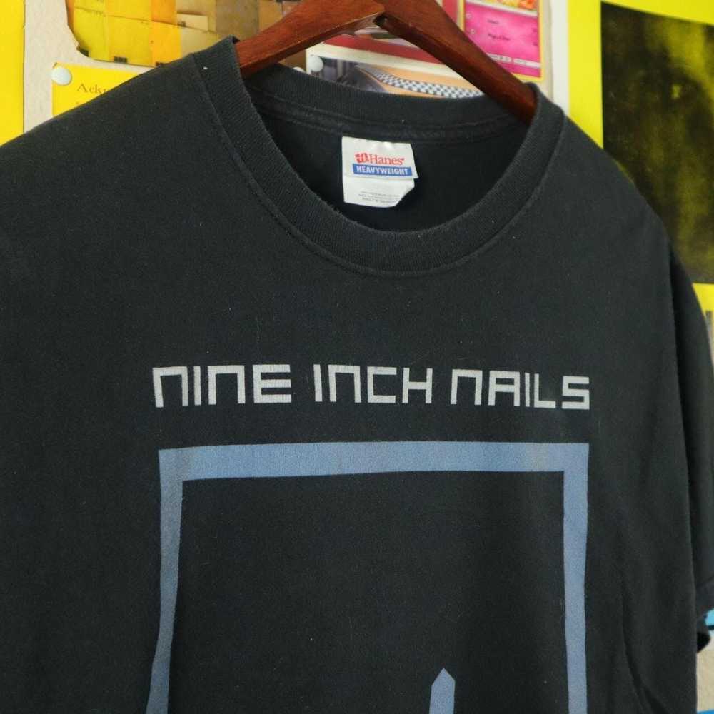 Band Tees Vintage Nine Inch Nails graphic Band T-… - image 3