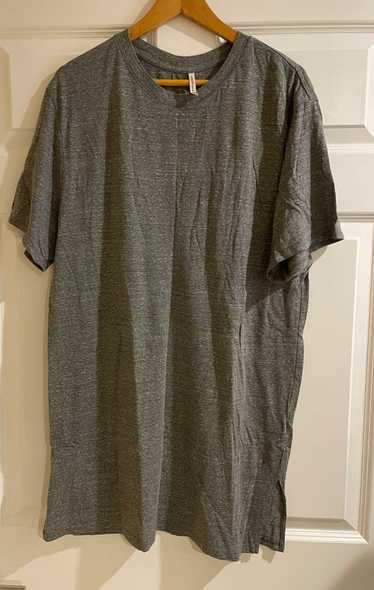 Essentials Essential long T shirt L Grey