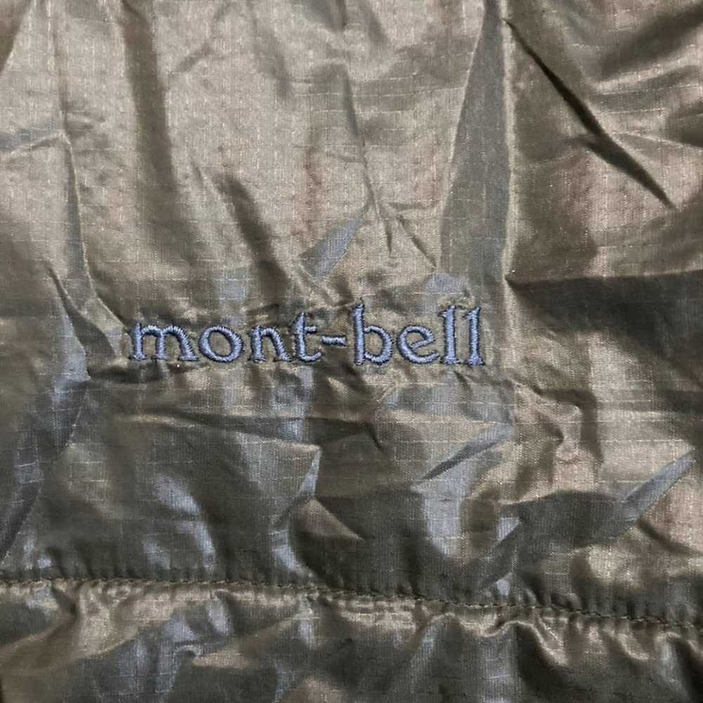 Montbell Montbell Lightweight Packable Jacket Med… - image 2