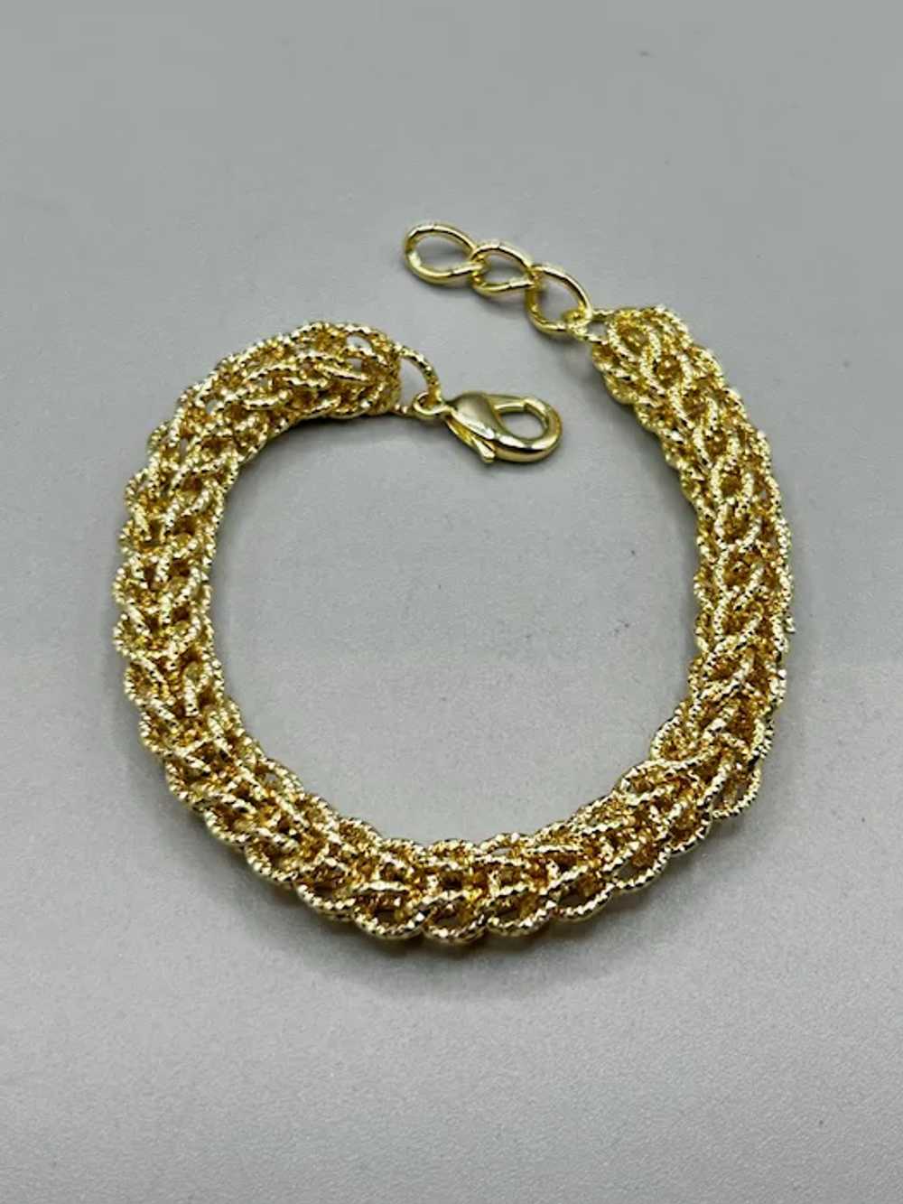 Wheat Chain Bracelet Gold Tone Quality Chain Link… - image 2