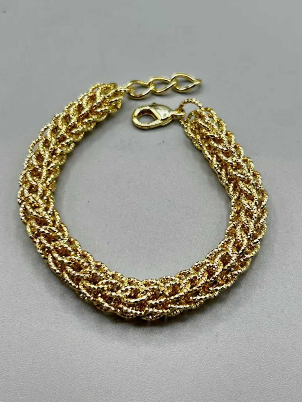 Wheat Chain Bracelet Gold Tone Quality Chain Link… - image 3