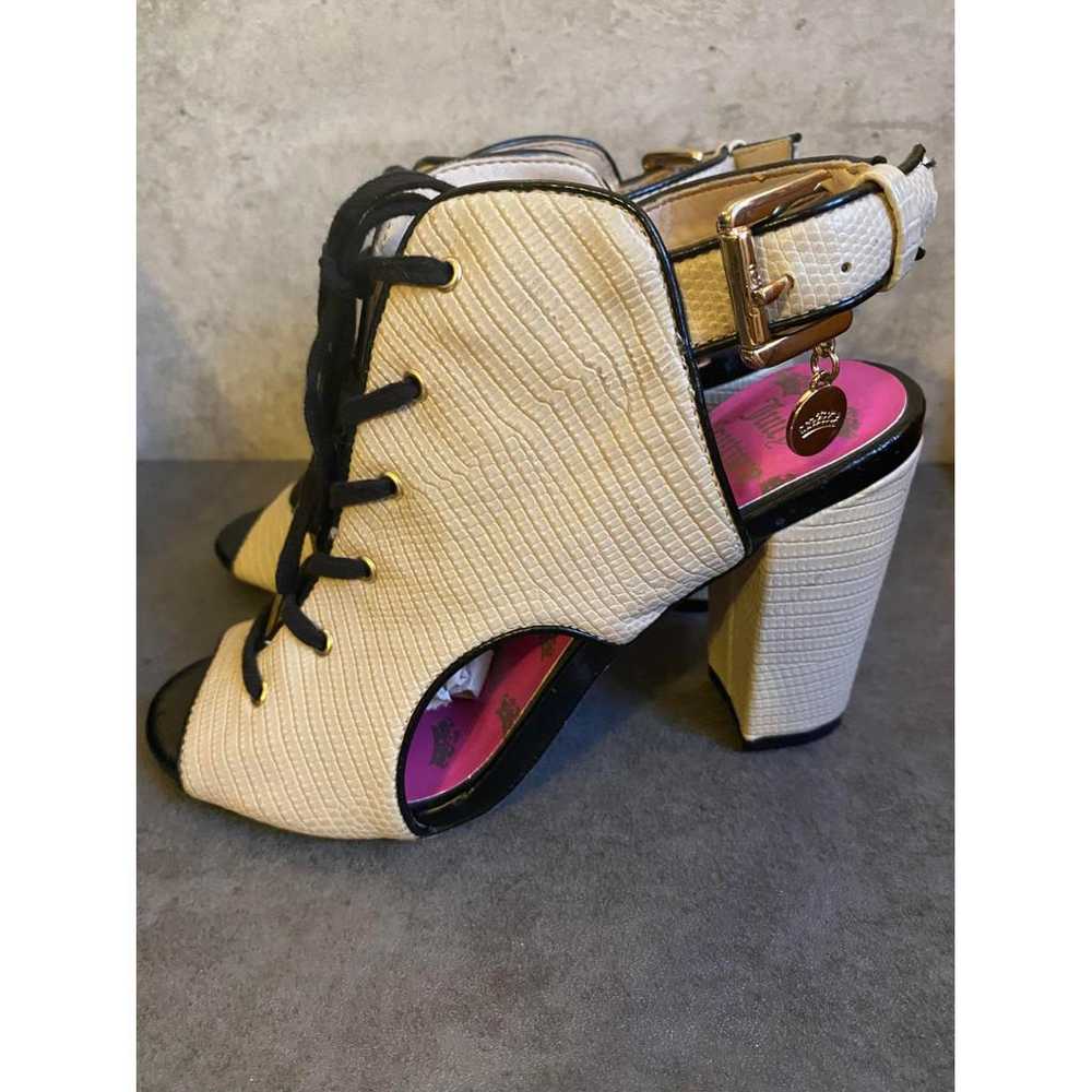 Juicy Couture Vinyl sandals - image 2