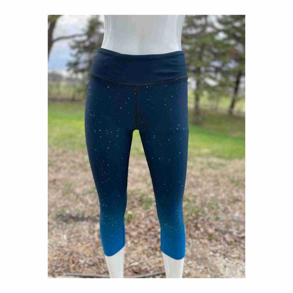 Fabletics Crop Leggings Ombre Starry Night Blue A… - image 1